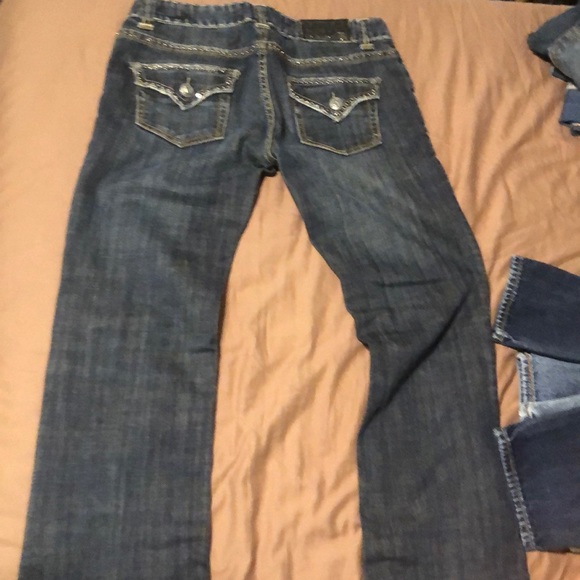 Jeans - Picture 2 of 3